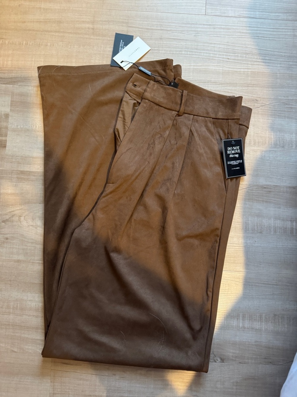 JLUXLABEL NWT Wide-Leg Pleated Women’s Trousers in Brown